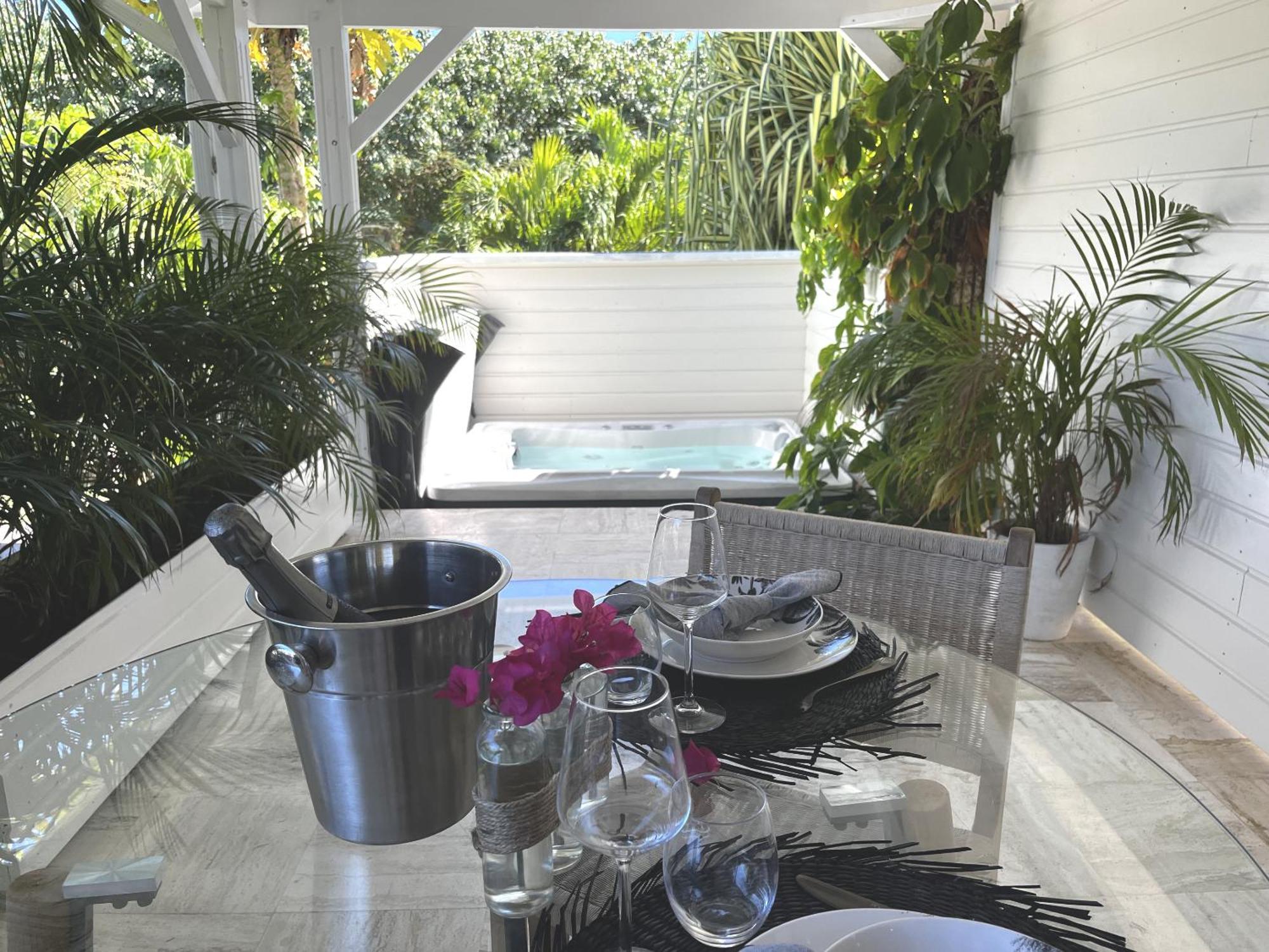 Pomme Cannelle Luxury Suites & Spa Orient Bay Værelse billede